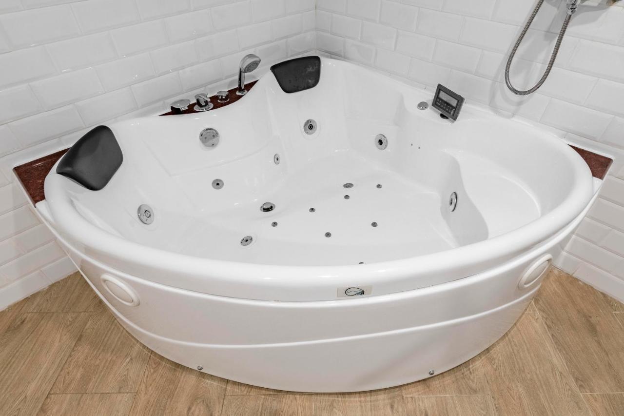 El Triangulo Del Arte - Jacuzzi Διαμέρισμα Μαδρίτη Εξωτερικό φωτογραφία